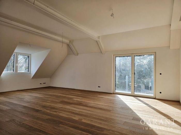 3 Zimmer-Dachgeschoss-Wohnung - München - ca. 126 qm